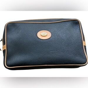 Authentic Gucci Sleek Black with Tan Men's Toiletry Pouch Clutch Bag